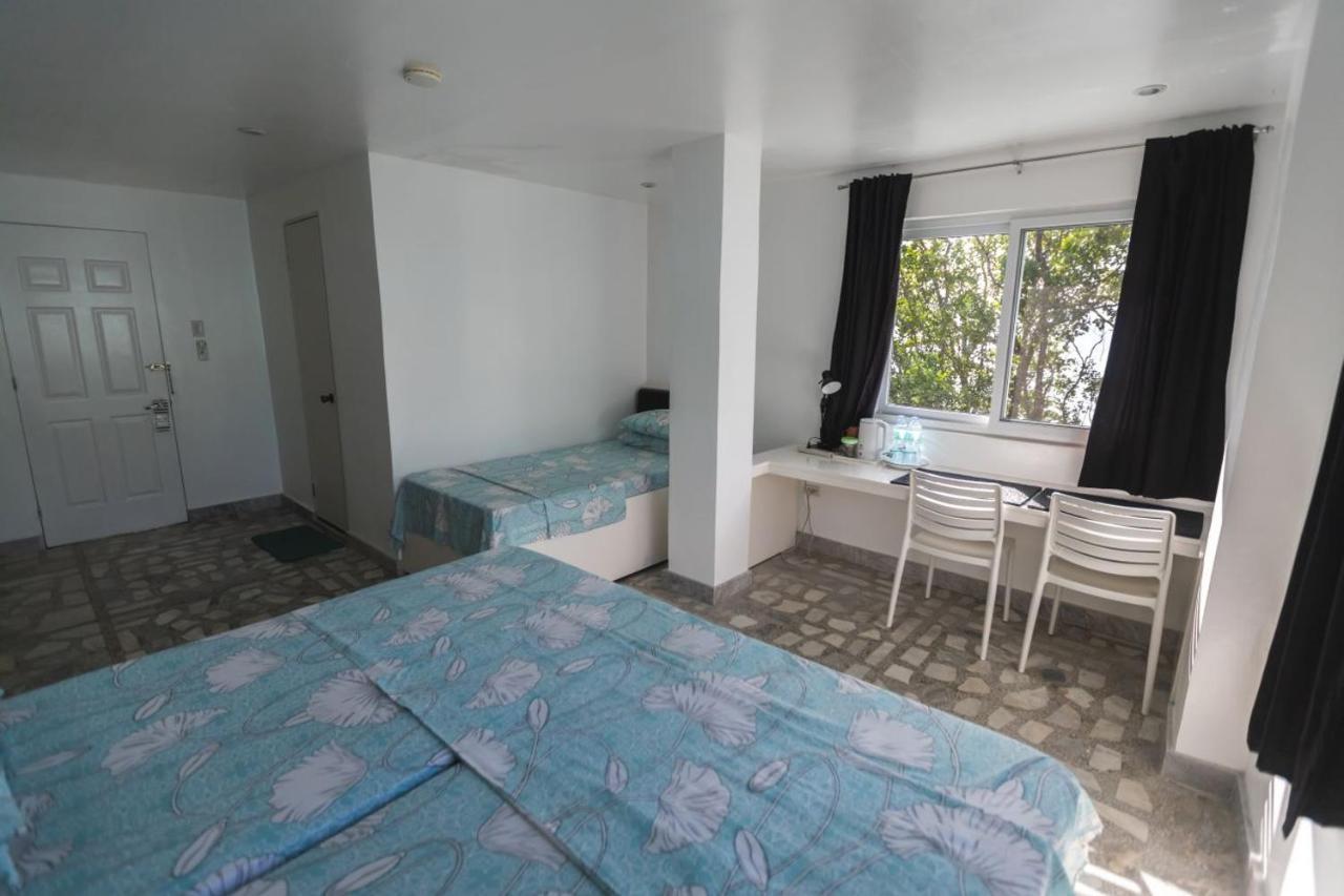 The Three P Beach Resort & Dive Center Agnay 외부 사진